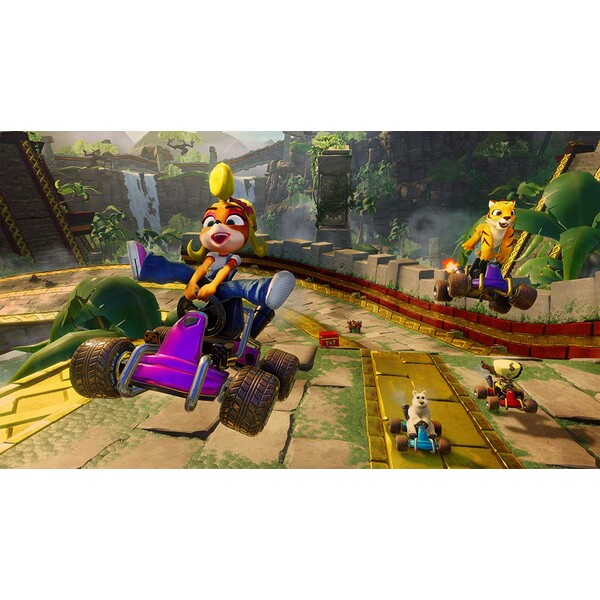 Crash Team Racing Nitro-Fueled Races (SWITCH) 4 Crash Team Racing Nitro-Fueled Races (SWITCH) – Obrázok 4